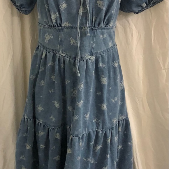 Denim printed puff sleeve smocked tiered boho long dress size large brand new - Picture 9 of 15
